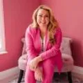 Holly Tucker